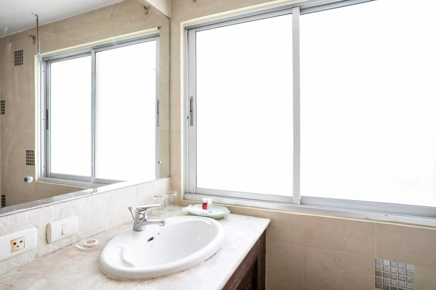 Nara Suite Residence Μπανγκόκ Εξωτερικό φωτογραφία