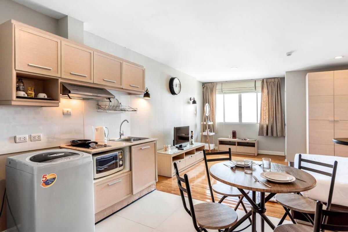 Nara Suite Residence Μπανγκόκ Εξωτερικό φωτογραφία