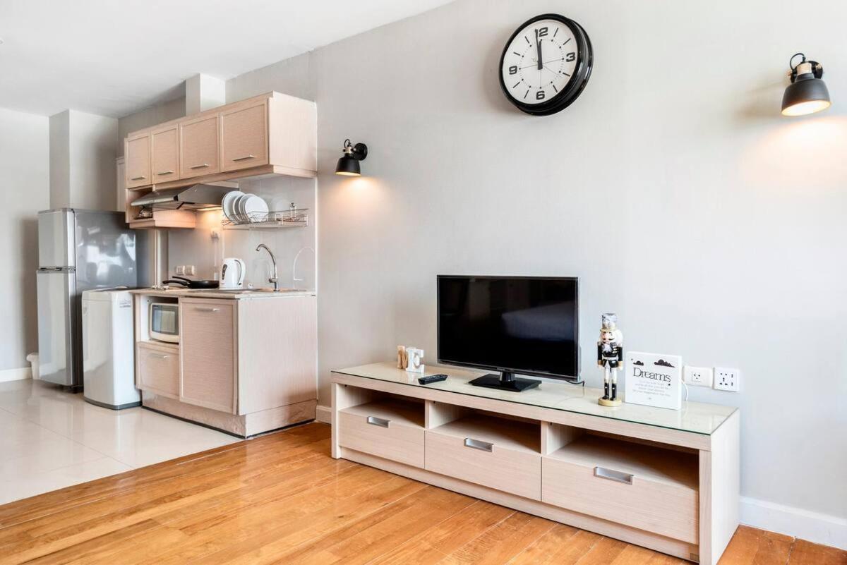 Nara Suite Residence Μπανγκόκ Εξωτερικό φωτογραφία