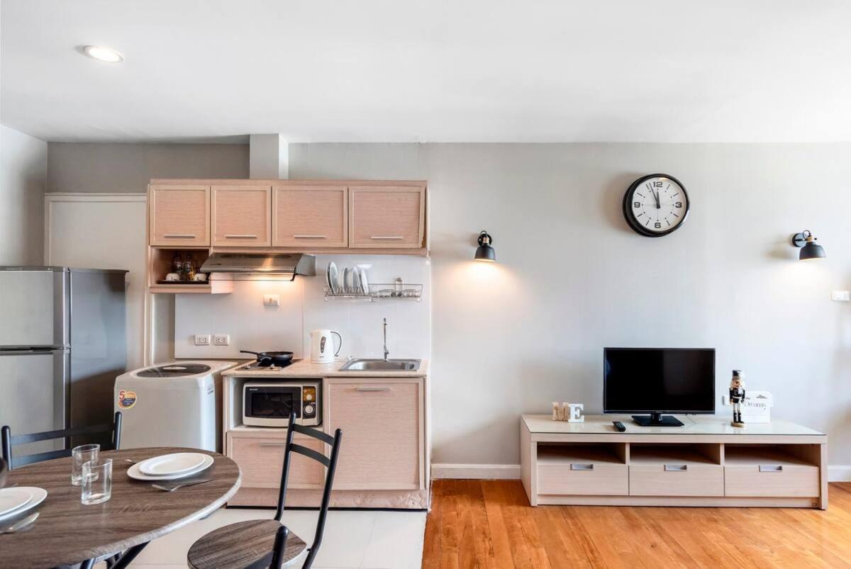Nara Suite Residence Μπανγκόκ Εξωτερικό φωτογραφία