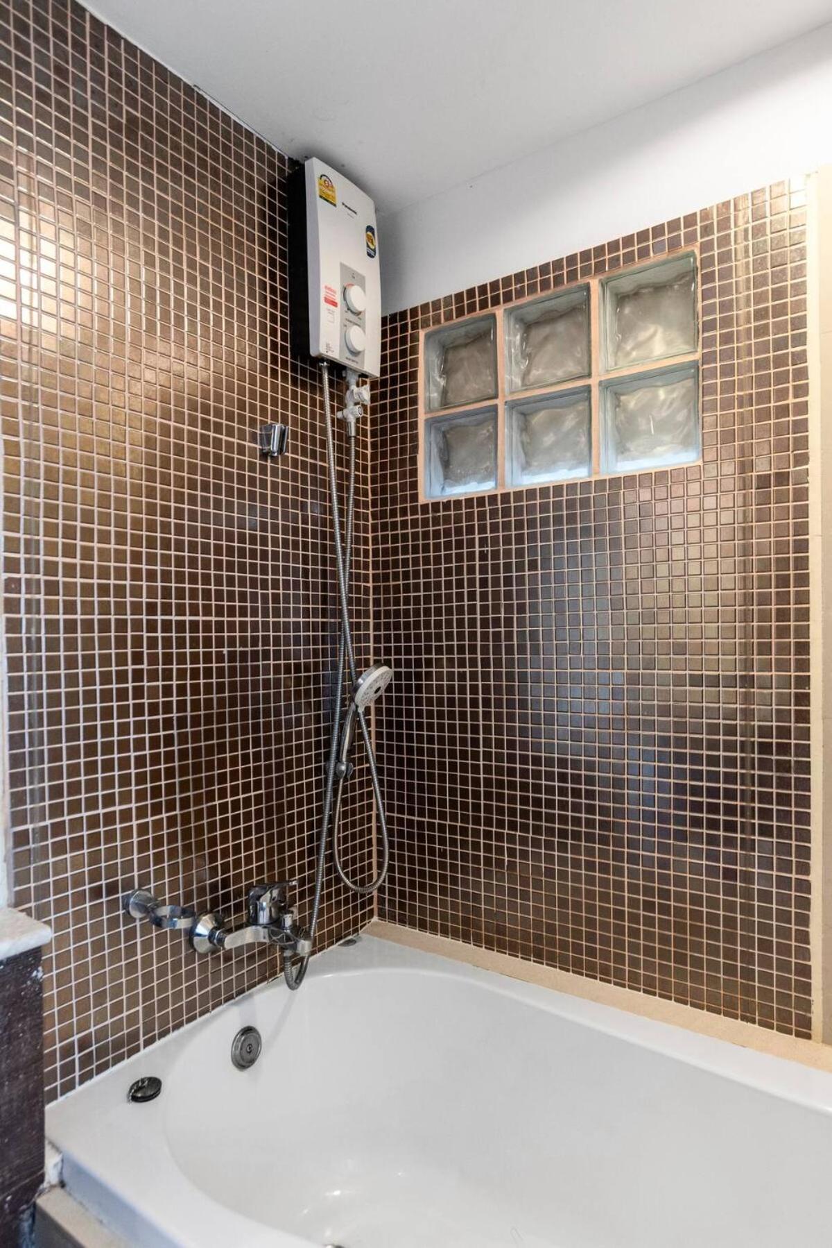 Nara Suite Residence Μπανγκόκ Εξωτερικό φωτογραφία