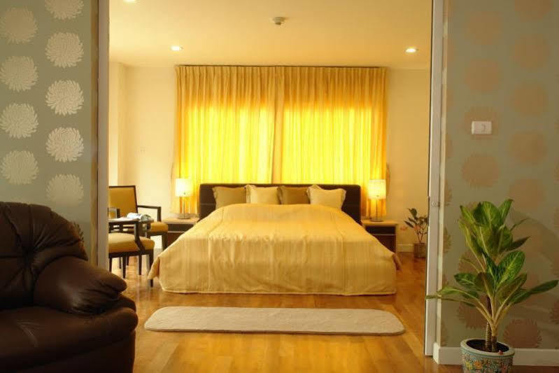Nara Suite Residence Μπανγκόκ Εξωτερικό φωτογραφία